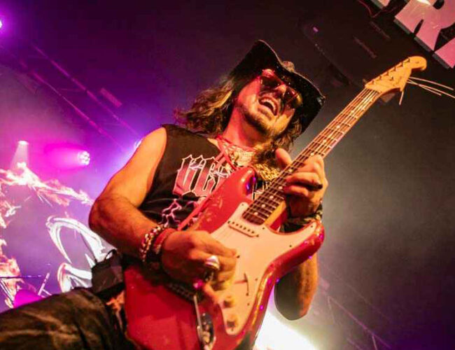 Rata Blanca: Hadas, Magos y Rock