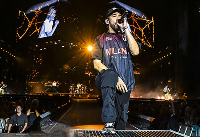 Linkin Park queman sus fantasmas en la noche de San Juan