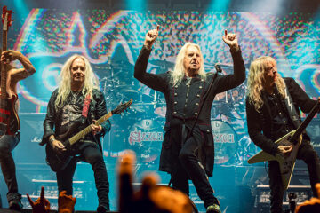 Noticias: Saxon – Nhope – Solar System – Kilometro1