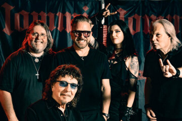 Noticias: Tony Iommi – Kamikazes – Steven Wilson – Palaye Royale