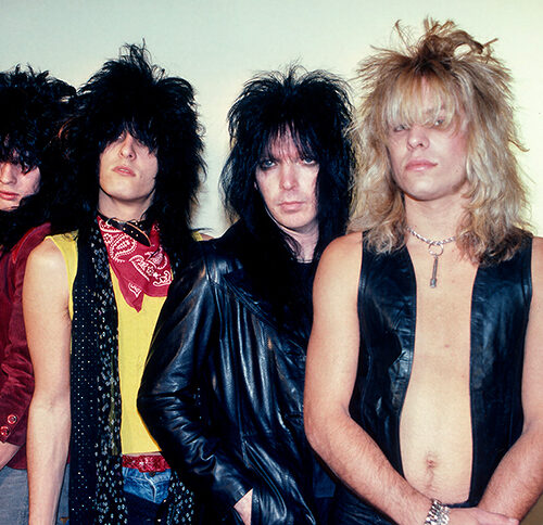 Mötley Crüe recuperan «Take Me To The Top» para celebrar los 45 años de Too Fast For Love