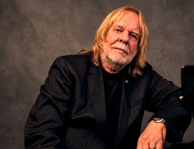 Rick Wakeman: «El prog necesita melodías, cambios y una sensación de viaje»